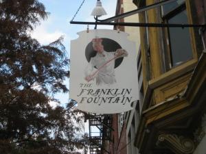 380114_792254014683_1388977728_n